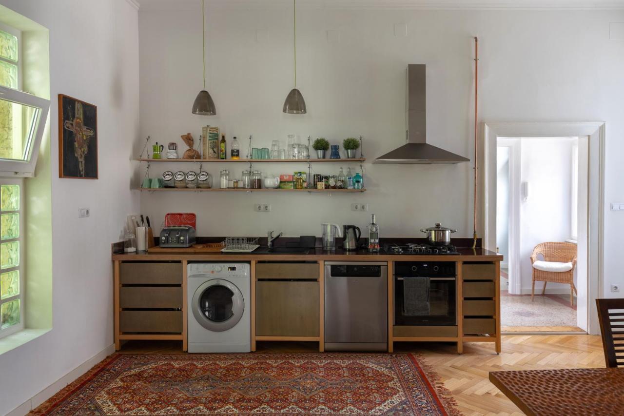 Bright & Spacious Loft With Basilica View Budapest Esterno foto