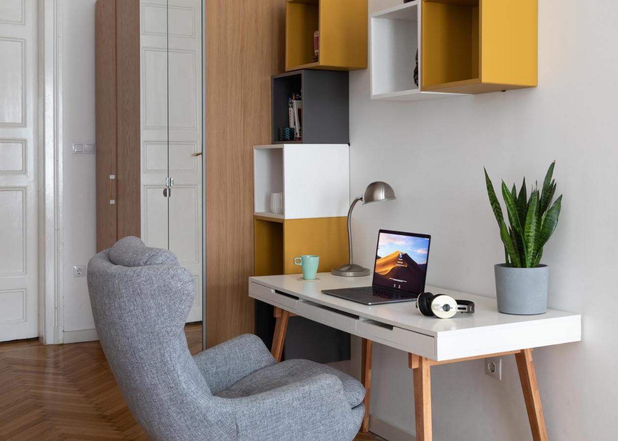 Bright & Spacious Loft With Basilica View Budapest Esterno foto