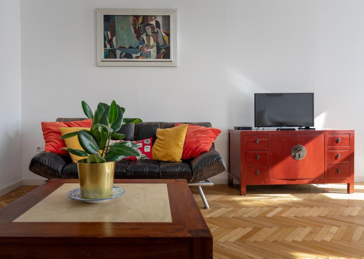 Bright & Spacious Loft With Basilica View Budapest Esterno foto