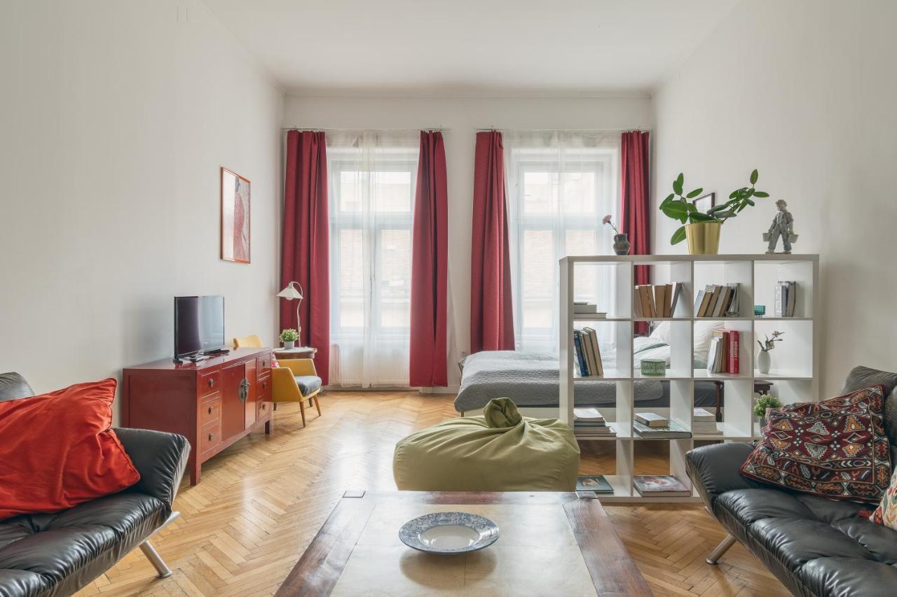 Bright & Spacious Loft With Basilica View Budapest Esterno foto