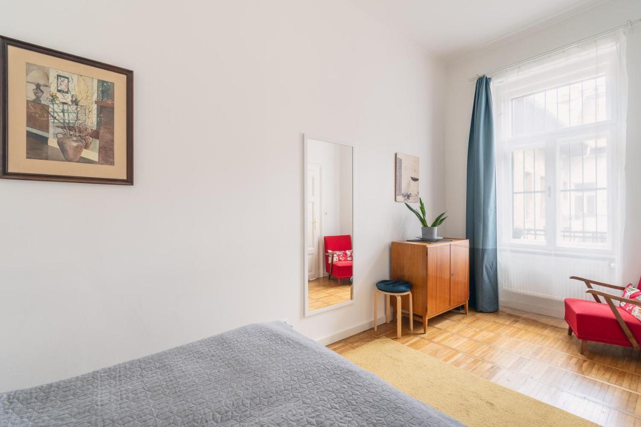 Bright & Spacious Loft With Basilica View Budapest Esterno foto