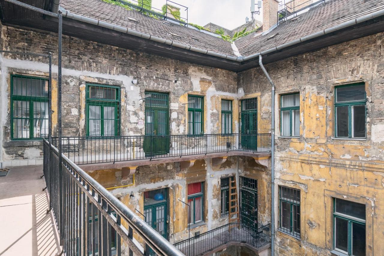 Bright & Spacious Loft With Basilica View Budapest Esterno foto