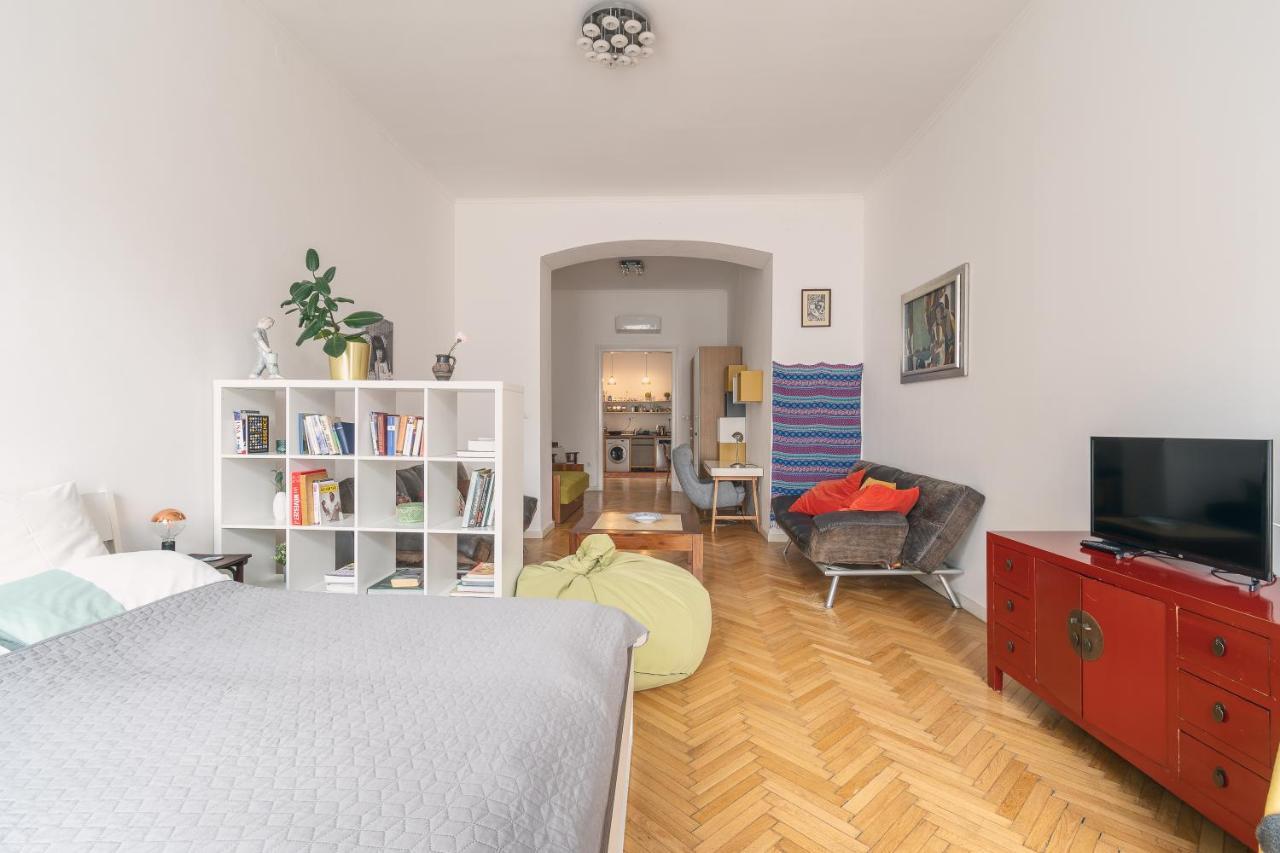Bright & Spacious Loft With Basilica View Budapest Esterno foto