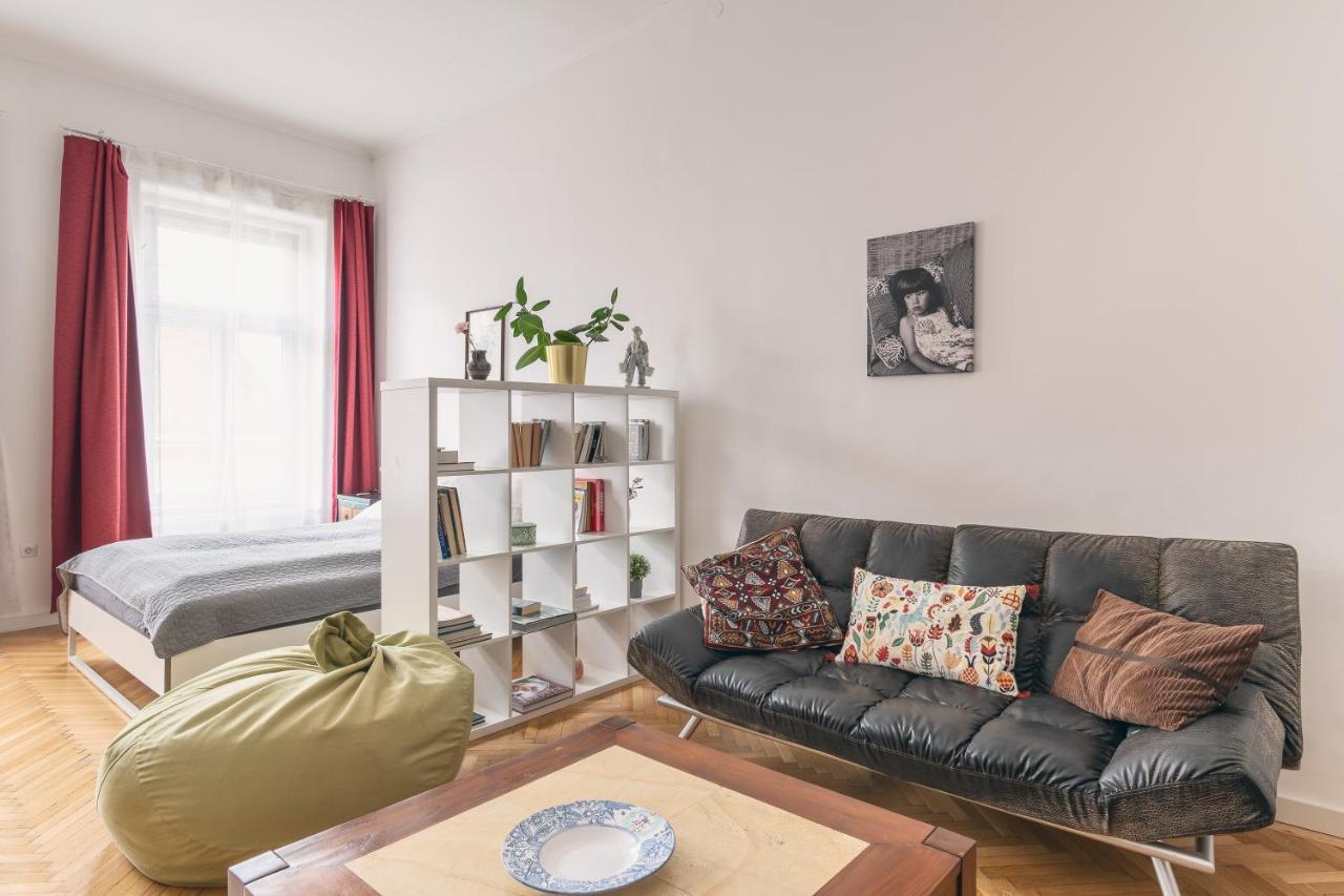 Bright & Spacious Loft With Basilica View Budapest Esterno foto